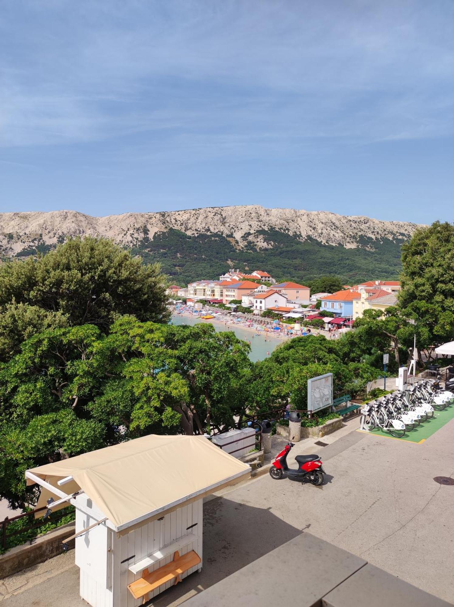 Apartments Krstulja Baška Rum bild